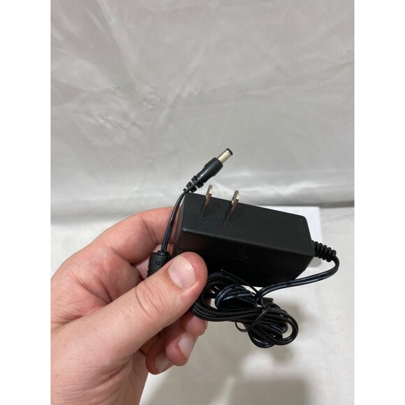 Ubee Switching Adapter Power Cord DSA-12G-12 AUS Black Unused - Picture 6 of 6